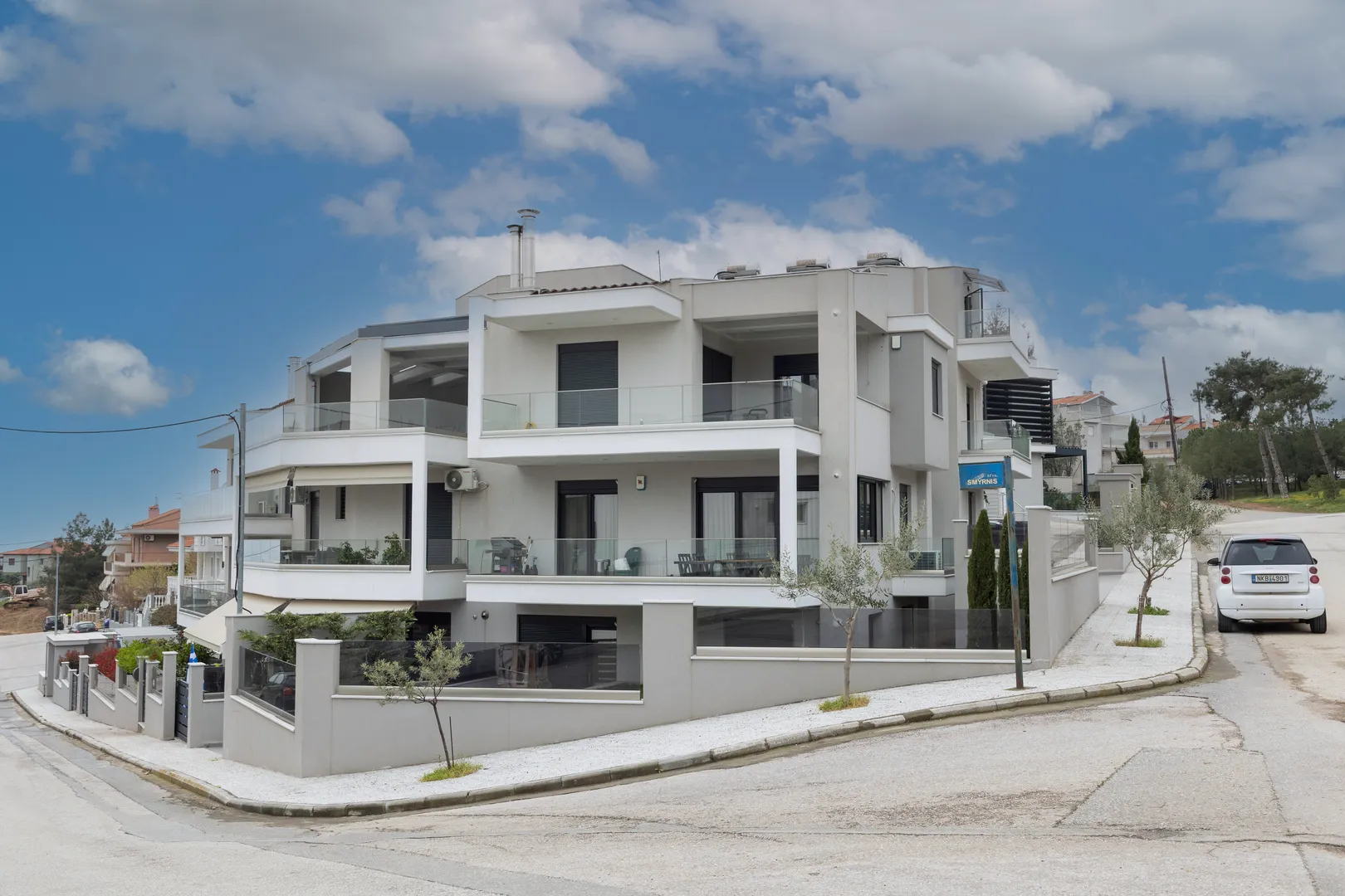 Aerial of a five-residence new-build in Oraiokastro with private parking, lofts and auxiliary basements.